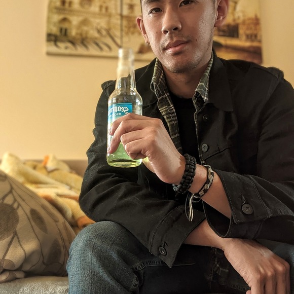 Meet your Posher, Mark - Picture 1 of 1